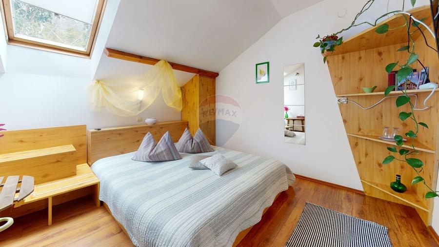 Pensiune de Vânzare Sinaia | Lângă Telecabină | Business activ 20 ani - 13