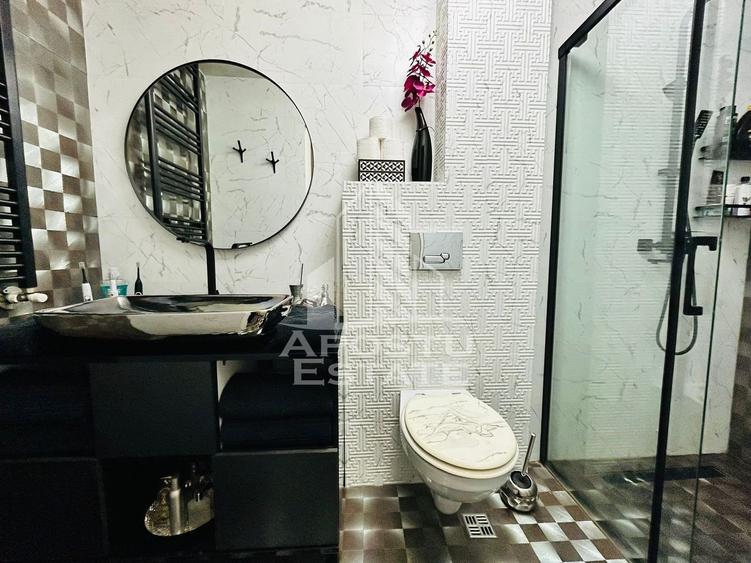 Casa 6 camere ideala pentru locuinta si afacere,zona Lunei - 22