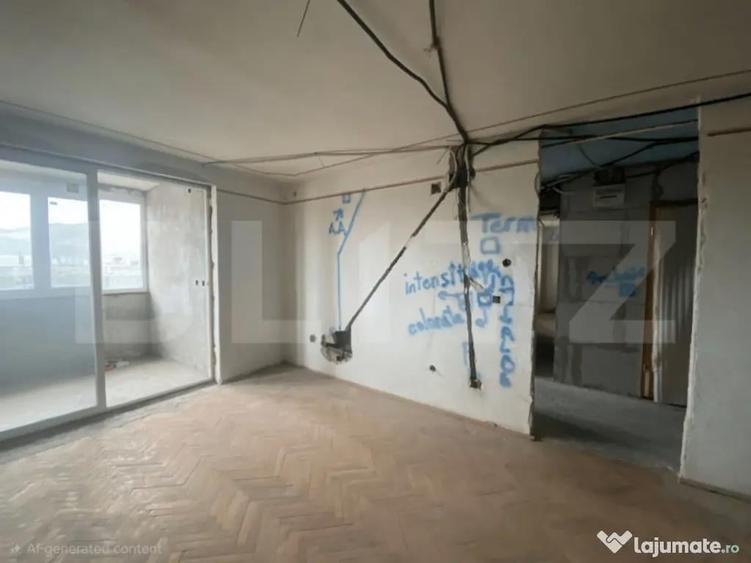 Apartament de vanzare - Semifinisat - Zona Centrala - 2