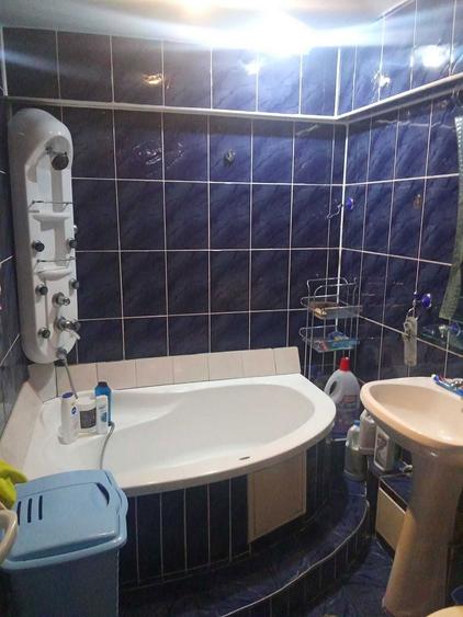 Vand apartament cu 3 camere oras Buzau cartierul dorobanti - 1