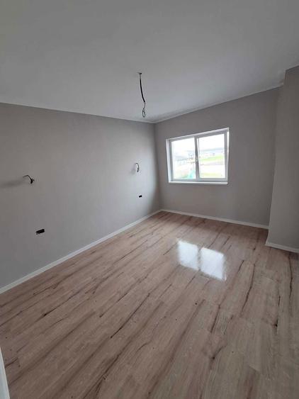 Casa Moderna - 110 mp utili - 350mp teren - Direct Proprietar fara comision - 8