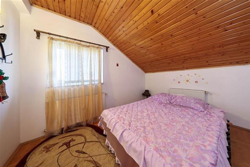 Vanzare Casa zona Tractorul, teren aferent 700 mp - 19