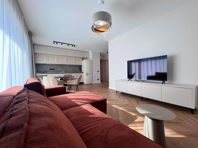 Apartament 3 camere Prima Inchiriere Parcare Inclusa Bloc 2025 - 1