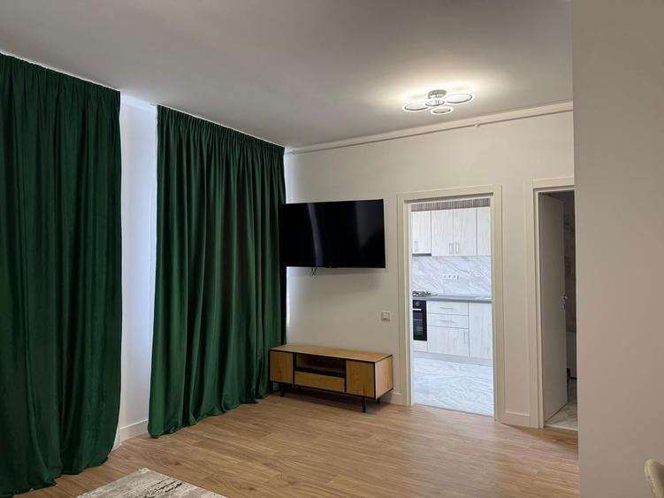 Garsoniera de inchiriat, centrala proprie, loc de parcare - 5