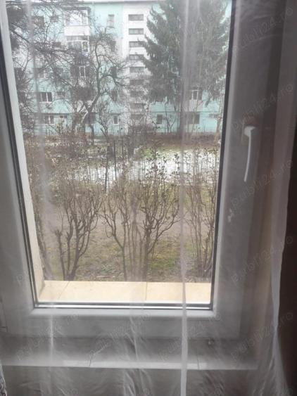 Apartament vanzare 3 camere, Cornisa Bistritei - DIRECT PROPRIETAR - 2