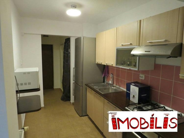 470€, Metrou Titan, Potcoava etaj 1, modern mobilat si utilat - 9