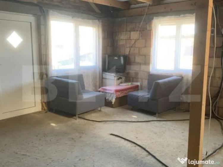 Casa de vanzare in Zarne?ti zona retrasa, langa - 9