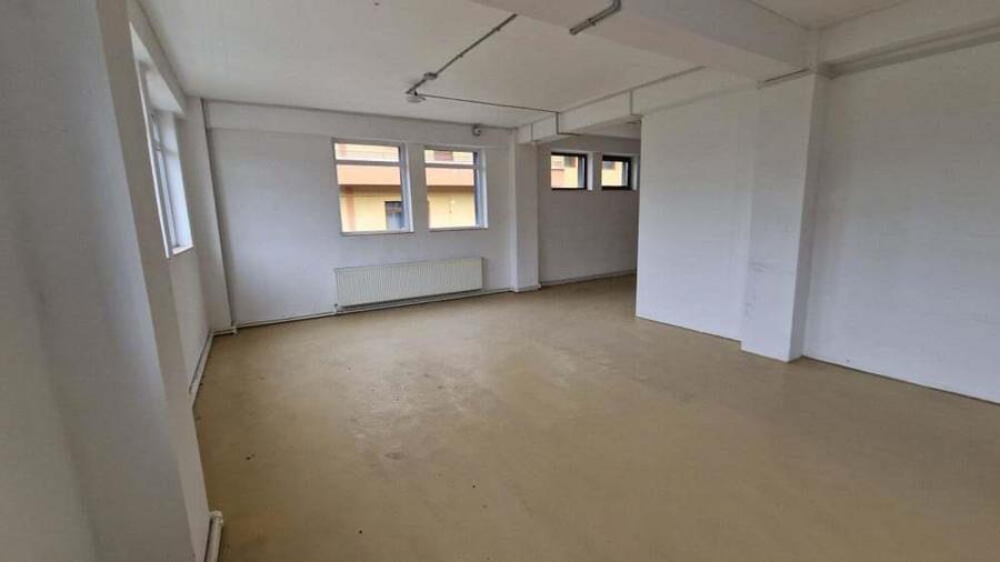 Spatiu productie in Gavana 2 in suprafata de 200 mp - 11