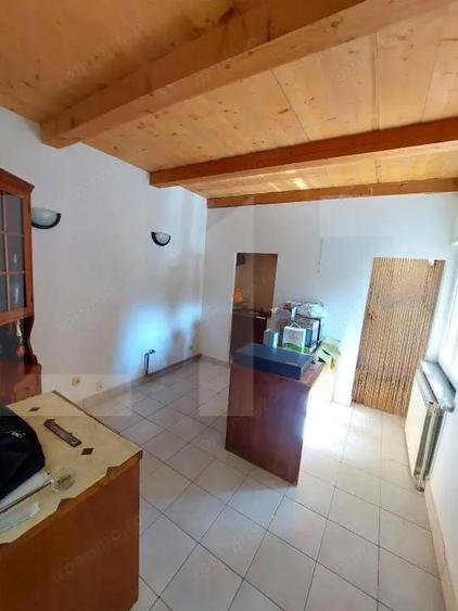 Casa de vanzare, zona Gradi?te - 10