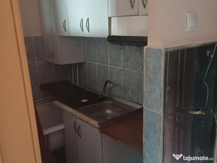 Garsoniera Podu Ros Mag JAMBO - - 1