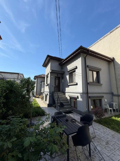 Casa de vanzare complet renovata 2023 | Parcul Circului, Sector 2 - 1