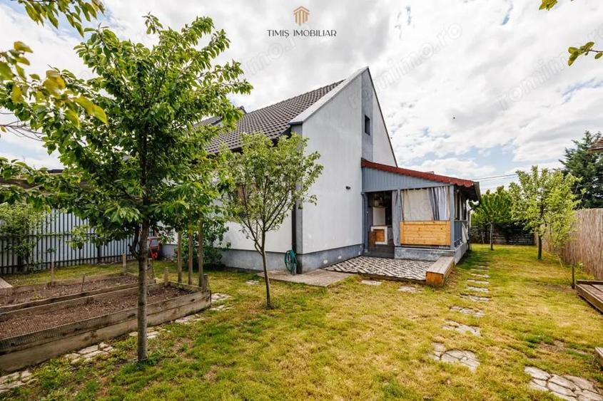 Cea mai accesibila casa din Dumbravi?a 3 camere, teren 293 mp - 4