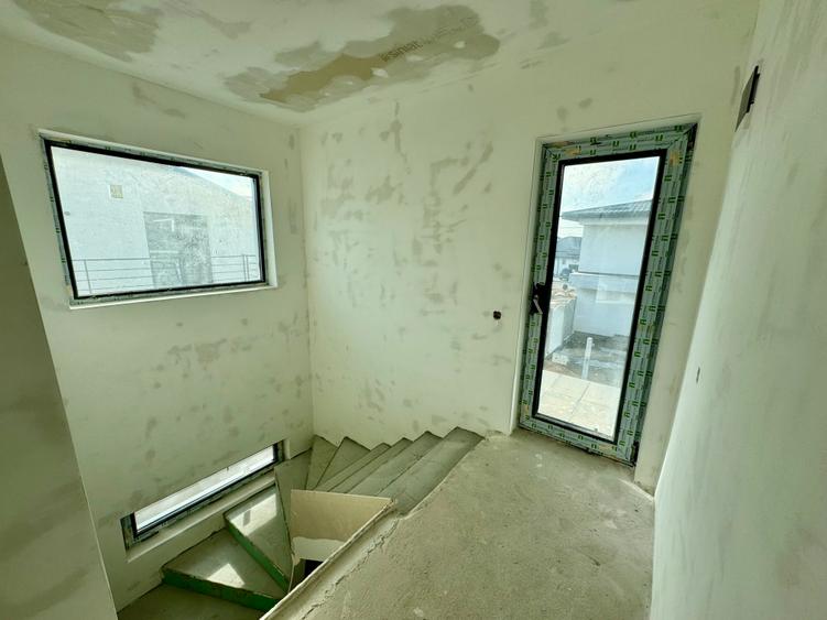 Casa finalizata P+1. 4 cam. Util 104mp. Teren 207mp. Finisaje la alegere - 15