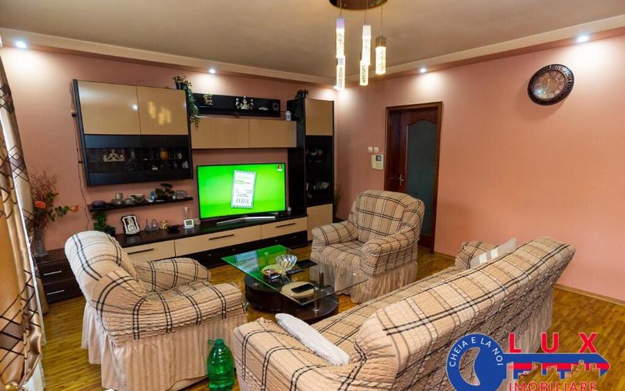 ID 6640 Vila de tip P+M in Cartier E3 - 16