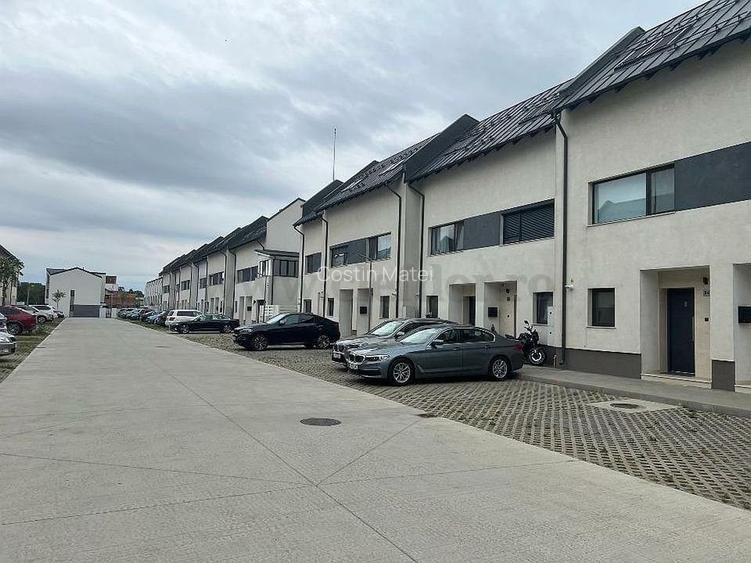 Vila moderna in apropiere de Scoala Americana