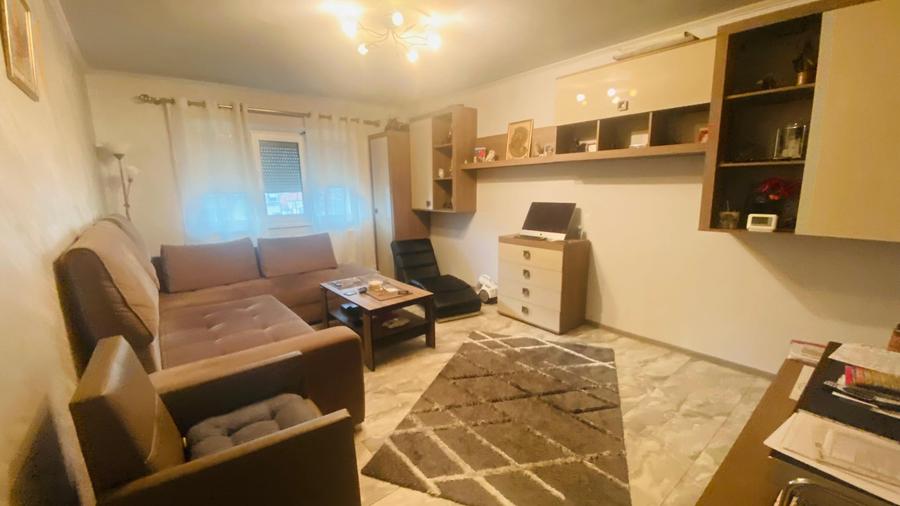 Apartament 3 camere de vânzare – Zona Dacia - 3