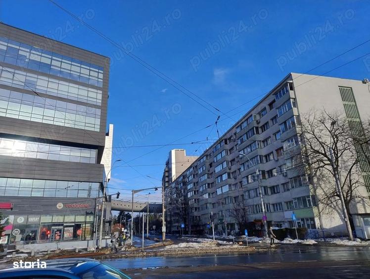 2 Camere Decomandat Metrou Eroii Revolutiei , Bloc Reabilitat - 10