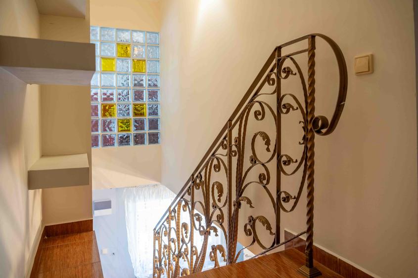 Casa  2 in  1 - Soseaua Chitilei ( Gradinita, After School, Sediu firma ) - 9