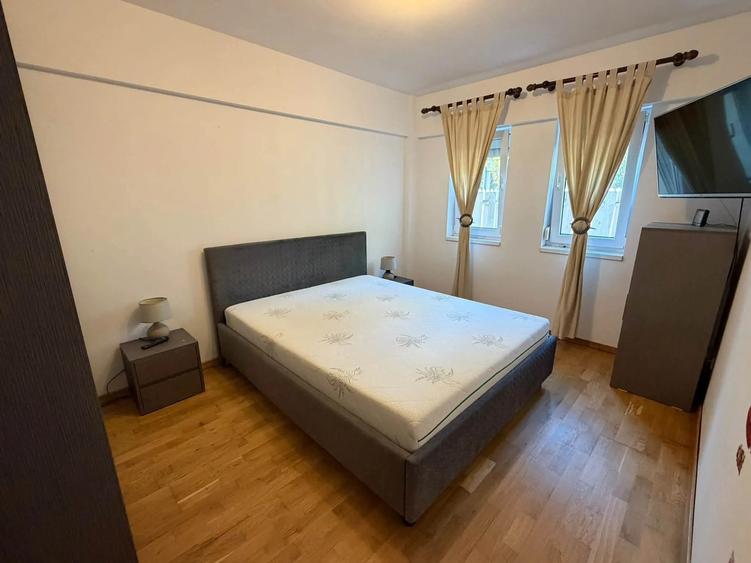 Apartament cu 2 camere decomandat în Tătărași