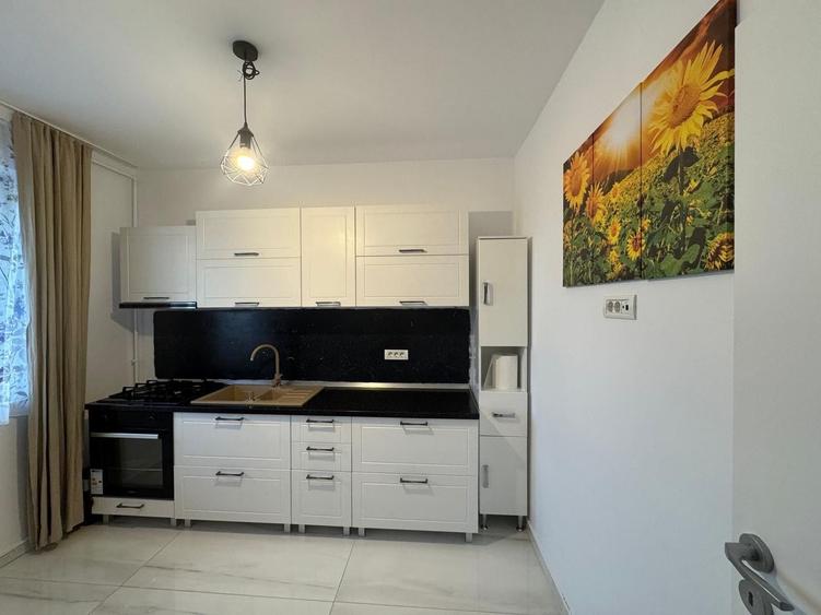 Comision 0% Casă înșiruită modernă, 91 mp utili, 2 dormitoare, 2 băi, curte - 6