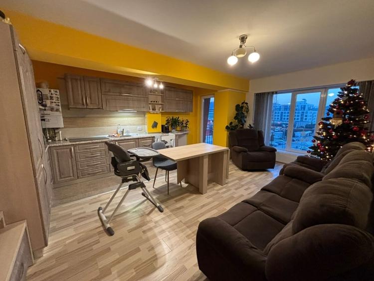 Apartament 3 camere | etaj 3/5 | decomandat | 70 mp | bloc nou - 1