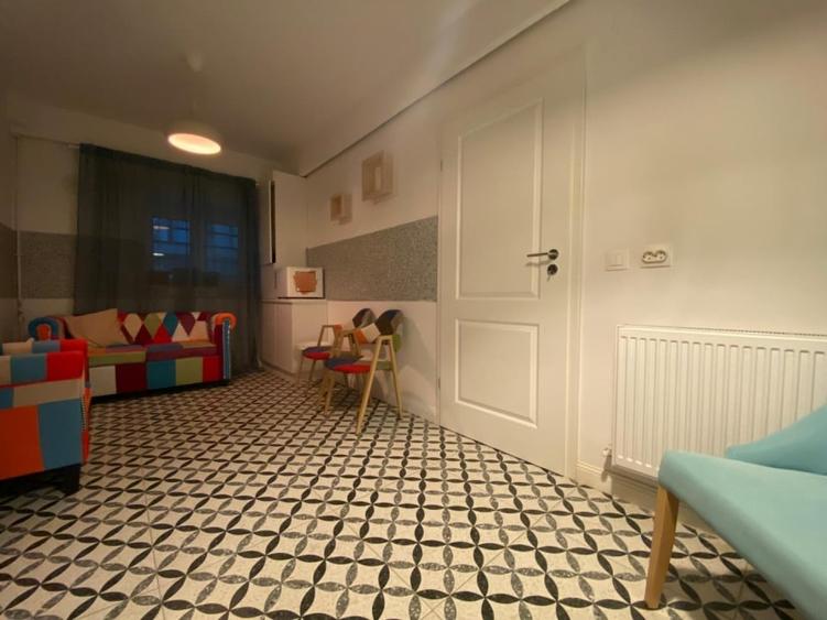 Farmec interbelic în inima Bucurestiului, Dorobanti- Capitale - 5