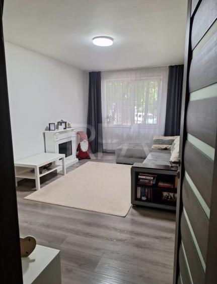 4 camere P/8, 85mp, bloc 1980-Gorjului-Rasaritului - 7