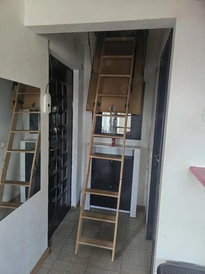 Garsoniera la mansarda in poarta 6 - 1