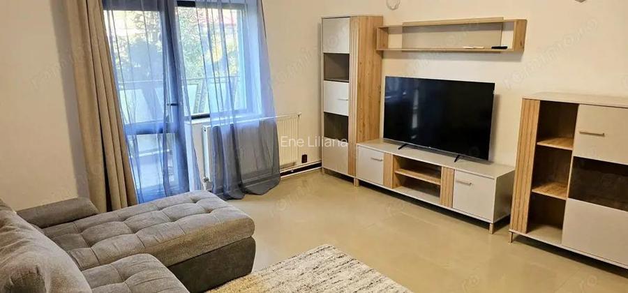 Apartament cu 3 camere, 102 mp, parter, mobilat - zona Gara - Centru