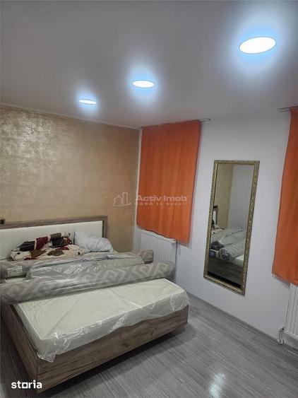 Casă cu 5 camere cu Teren 400 Mp în Răzvad