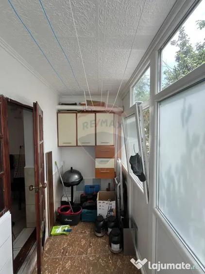 Apartament cu 3 camere decomandat în Militari