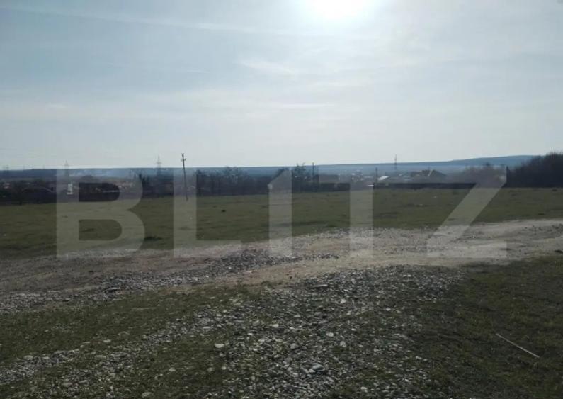 Teren intravilan cu suprafa?a de 9ha, Aninoasa - 1