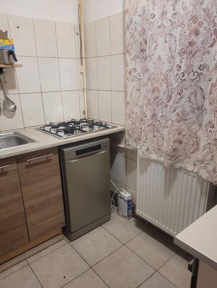 Apartament cu 2 camere nedecomandat în Central