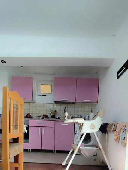 De vanzare casa de caramida ,aproape de centrul Orasului Recas - 1