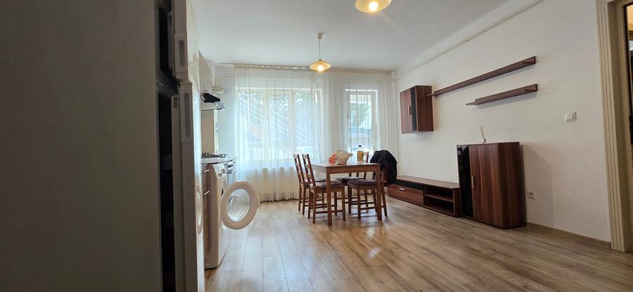 Apartament cu 2 camere semidecomandat în Valea Lupului