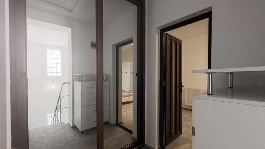 Vila D+P+1E cu 7 camere in Eforie Nord - ideal investitie sau locuinta - 13