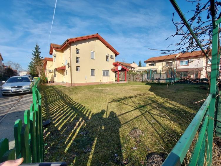 Pipera, cartier Class - 20