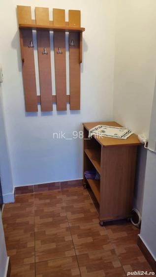 Inchiriez garsoniera in Rm Valcea etaj 1 suprafata 26 mp fara balcon zona traian dovali Inchiriez garsoniera in Rm Valcea etaj 1 suprafata 26 mp fara balcon zona traian dovali