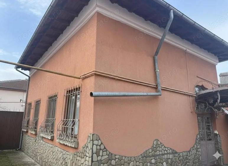 Casa de vanzare Zona centrala Ploie?ti | Poten?ial investi?ional - 2