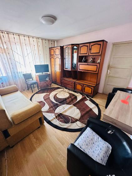 De vanzare apartament 2 camere - 5