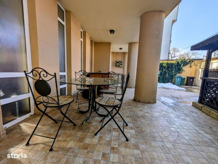 Vila superba 2003,300mpu,6 cam,teren 400mp,colt,renovata,mediteranean - 7