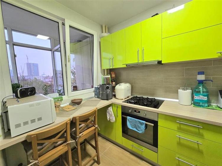 AP.2 CAM ET.4/7 RENOVAT COMPLET MOBILAT UTILAT SECTOR 1 ION MIHALACHE METROU 1 M - 18