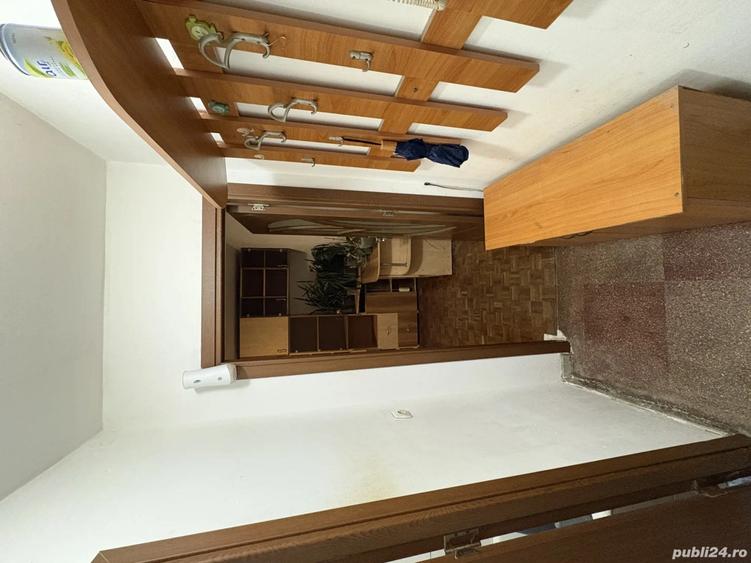 Garsoniera de vanzare - 24.94 mp - Zona Craiovita Noua - mobilata - 2