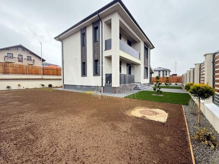 Casa 4 camere de vanzare in Chinteni - 1