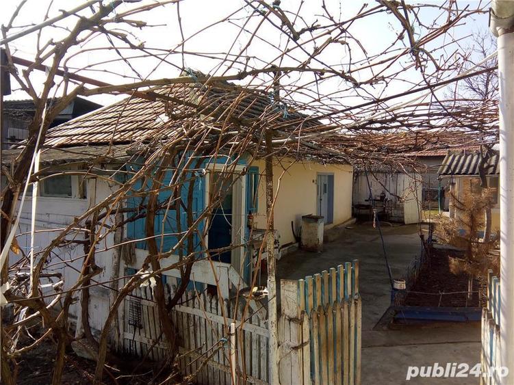 casa de vanzare berezeni - 1