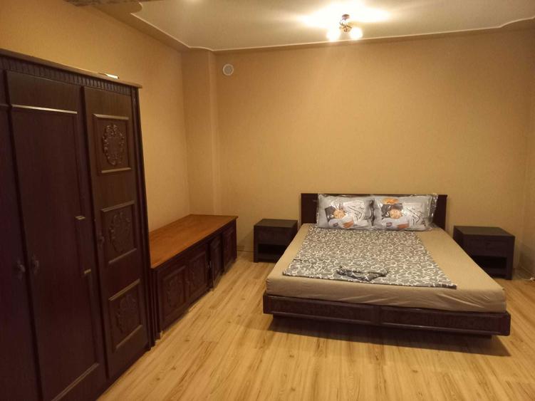 Inchiriez apartament 2 camere, la casa, zona Cl. Dumbravii - 6