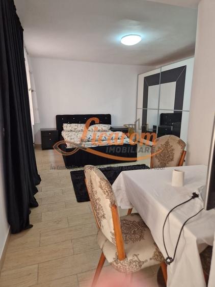 Garsoniera in casa zona Istorica Hotel Ambient,Parter.,curte comuna. - 9