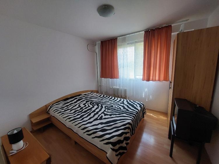 Proprietar inchiriez apartament doua camere decomandat in Drumul Taberei - 3