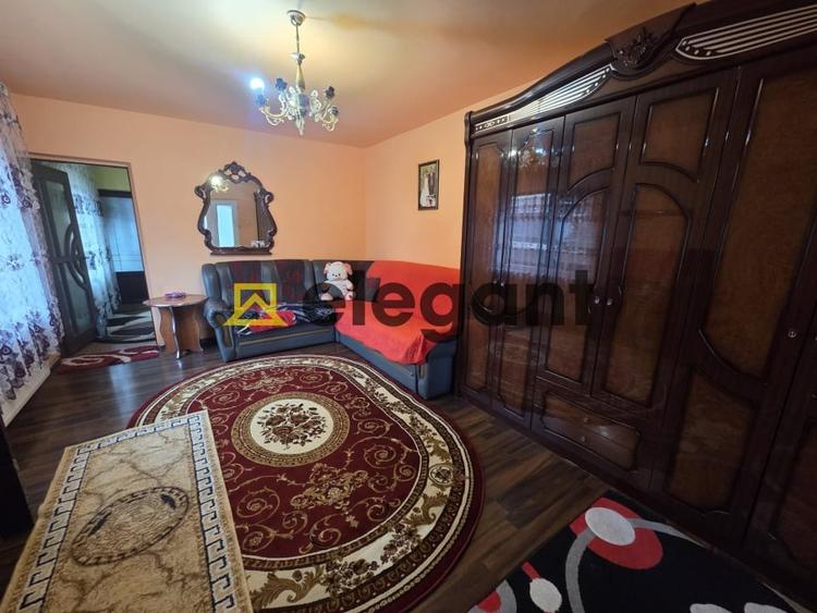 Casa,  P+M, 95 mp utili, teren 125 mp, an 2007, Calea Severinului-SIF Oltenia - 2