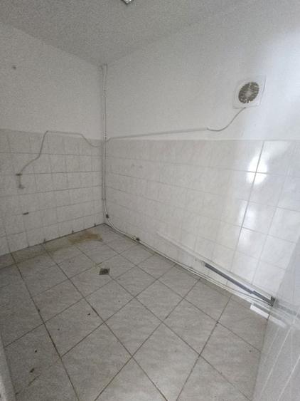 Giurgiului-Drumul Gazarului / Spatiu Comercial - 5